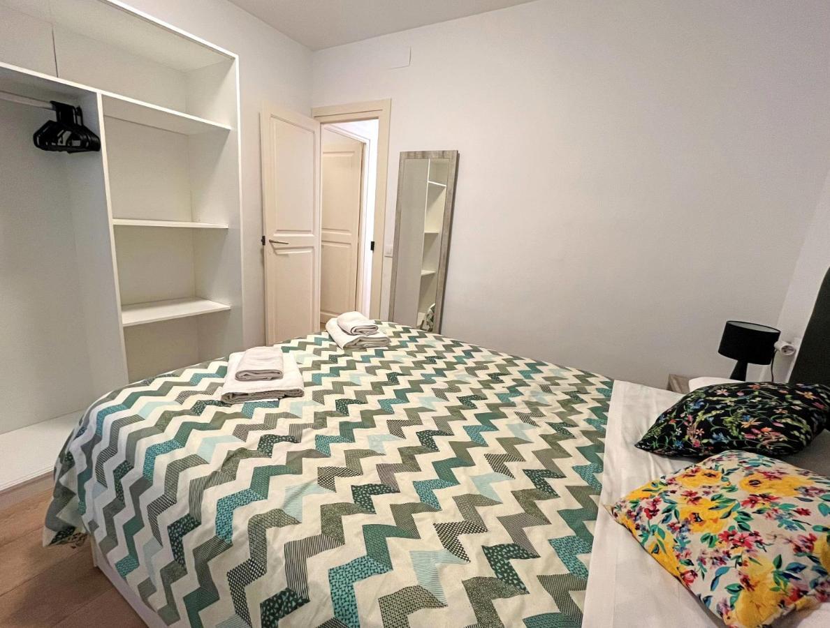 Apartamento Cerca De La Playa Blanes Luaran gambar